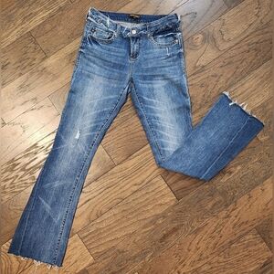 Dear John Flare Distressed Size 27 Inseam 31" Lots Of Detail Smoke Free Home